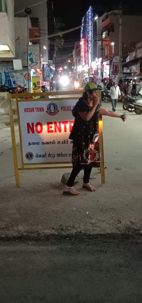 Mrs Suchitra Subramanian regulating Traffic at Hosur.