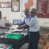 Today 5/02/2024  Team TPSOH handed over 8000 nos of Pamplets to Hosur RTO Mr K. S. Duraiswamy